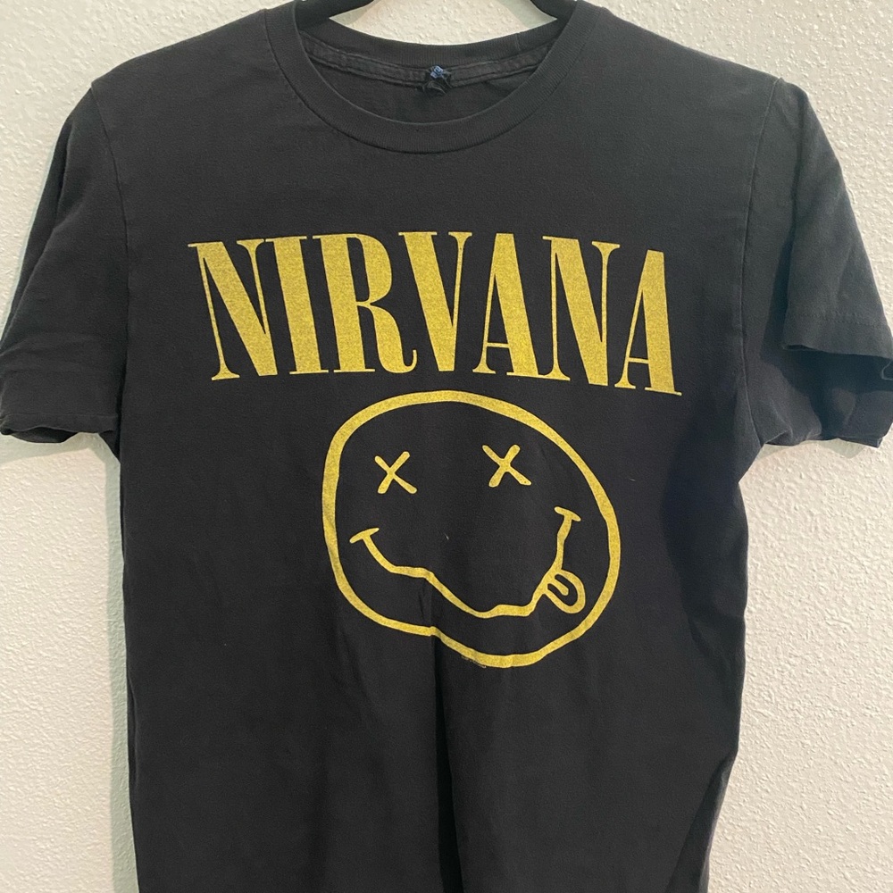 Nirvana band Tee